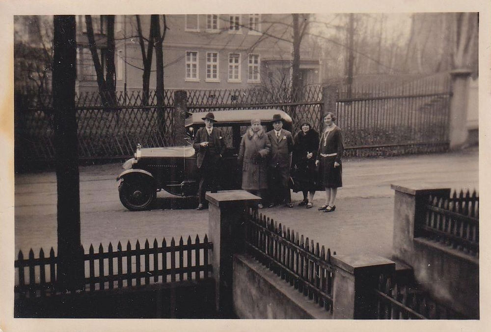 Arno-Holz-Allee