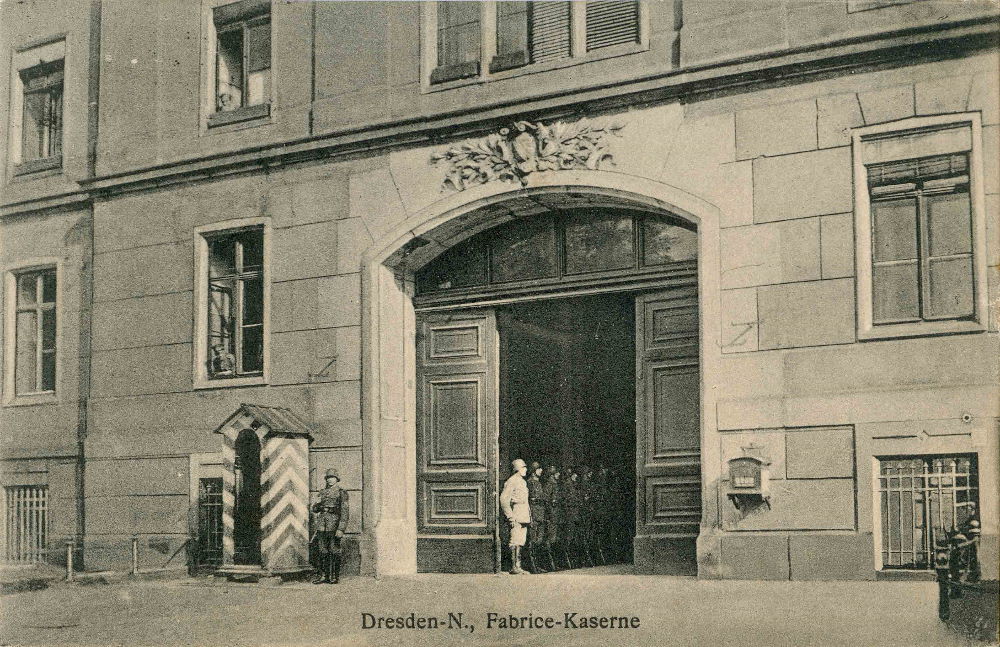 Stauffenbergallee 12