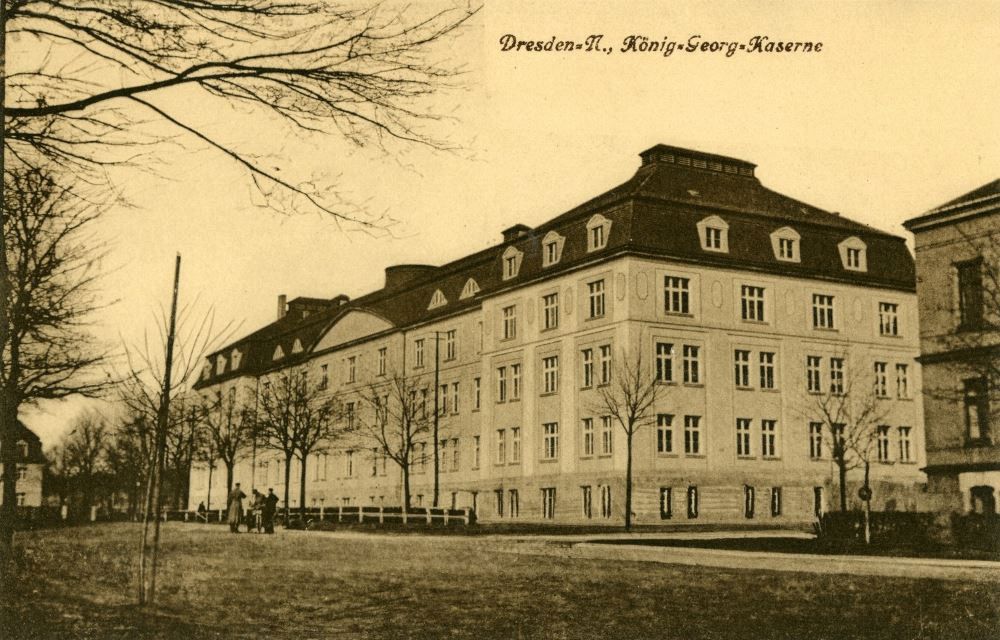 Stauffenbergallee 18