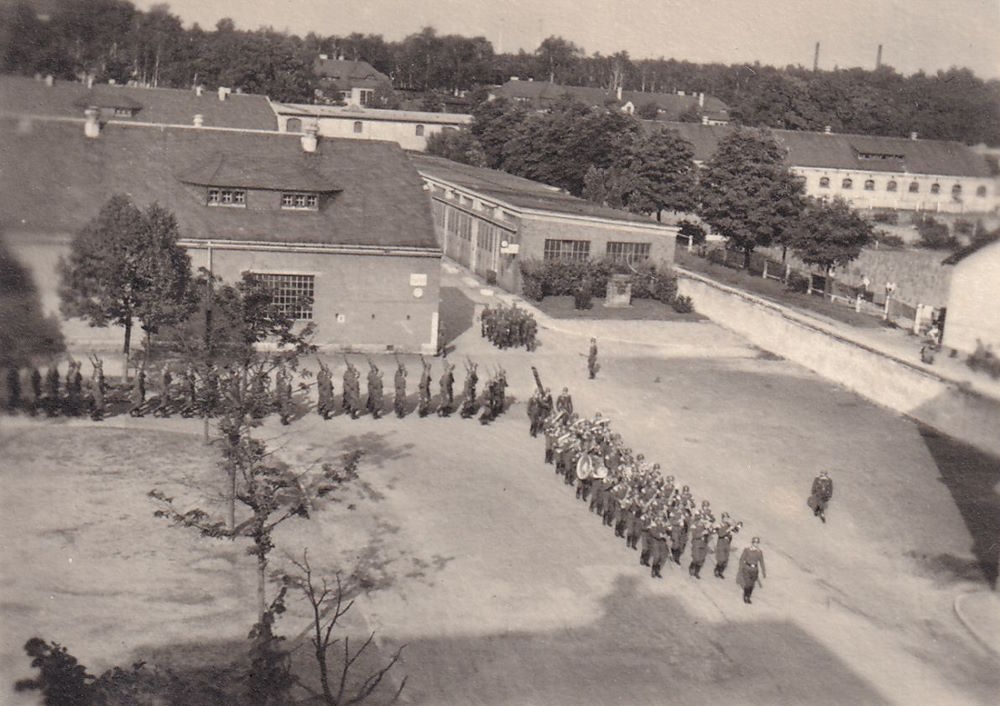 Stauffenbergallee 18