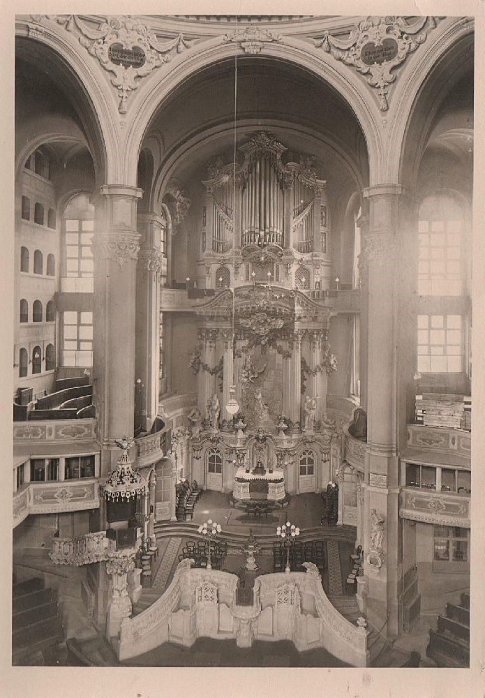 An der Frauenkirche