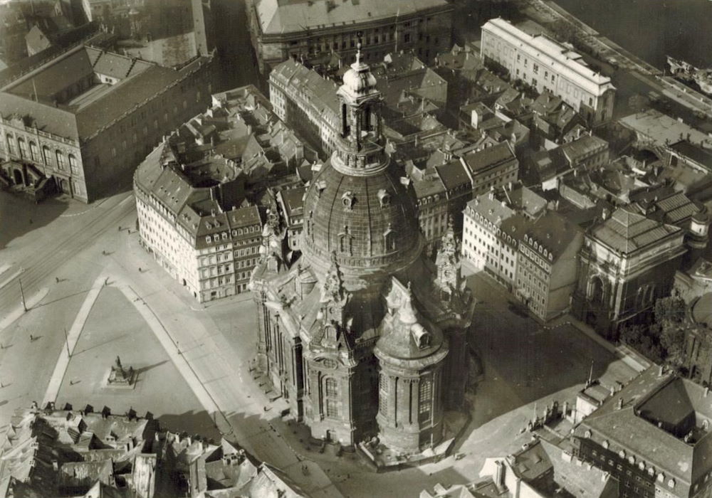 An der Frauenkirche