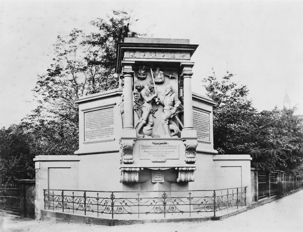 Zeughausstraße / Moritzallee