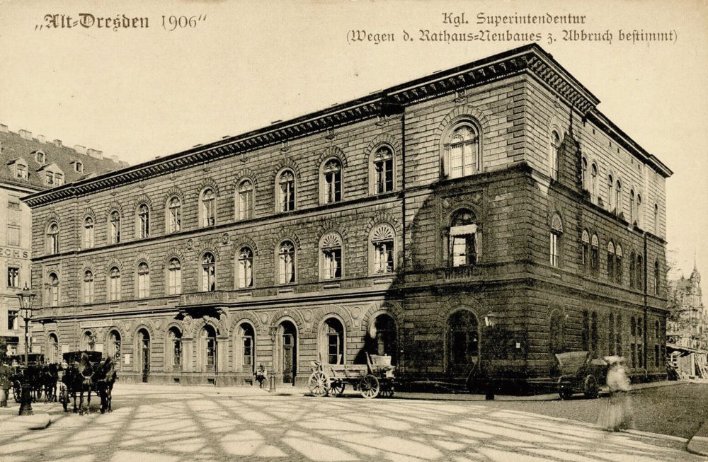 An der Kreuzkirche 5
