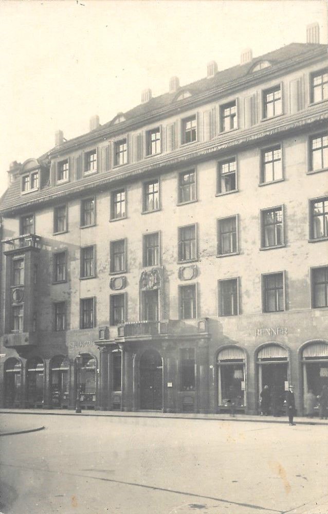 An der Kreuzkirche 8