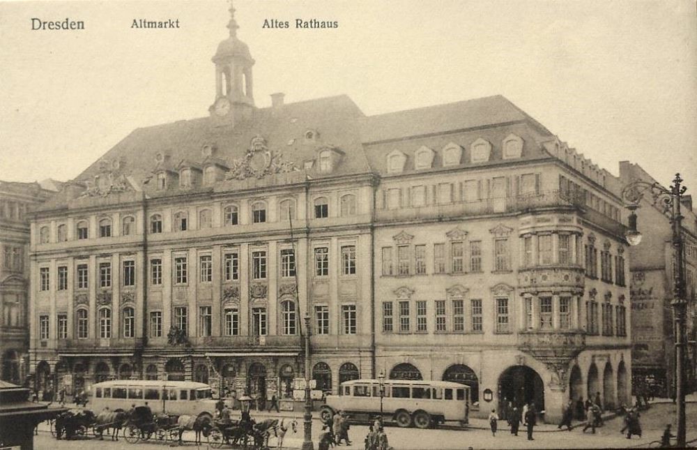 Altmarkt 1