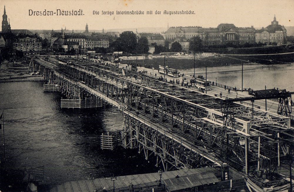 Augustusbrücke - Bau der Interimsbrücke