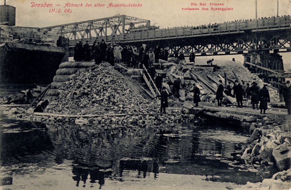 Augustusbrücke - Sprengung Bögen April 1907