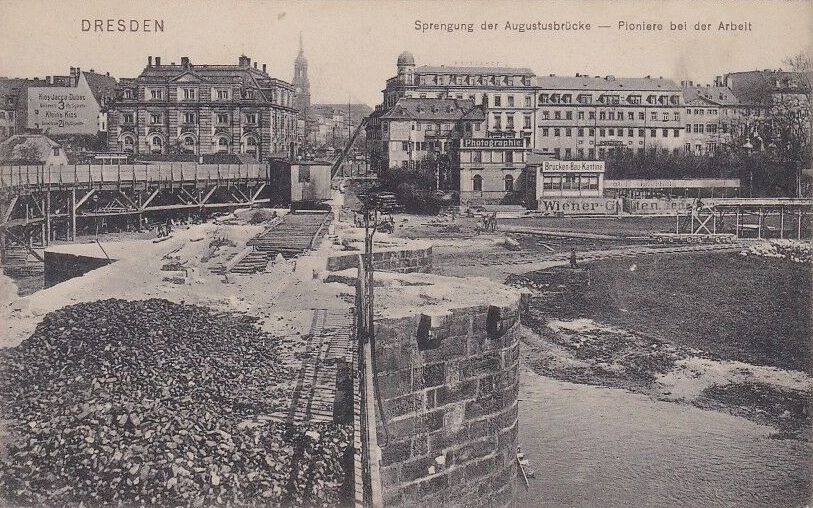 Augustusbrücke - Sprengung Bögen April 1907