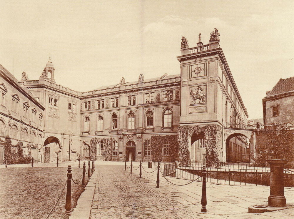 Augustusstraße 1