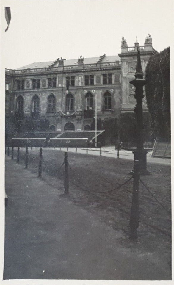 Augustusstraße 1