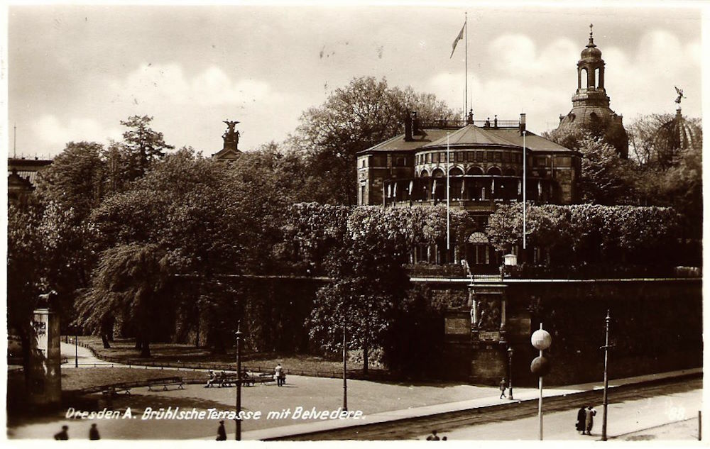 Brühlscher Garten 1 - Belvedere vom Terrassenufer