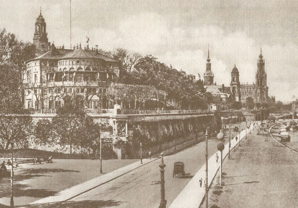 Brühlscher Garten 1 - Belvedere von der Carolabrücke
