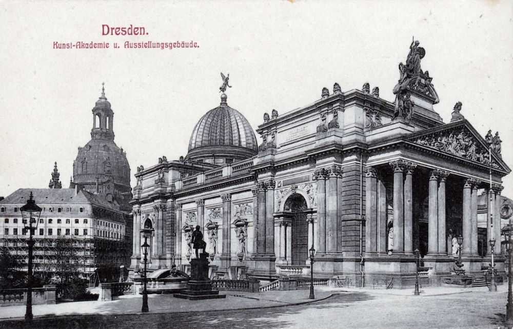Brühlsche Terrasse 1