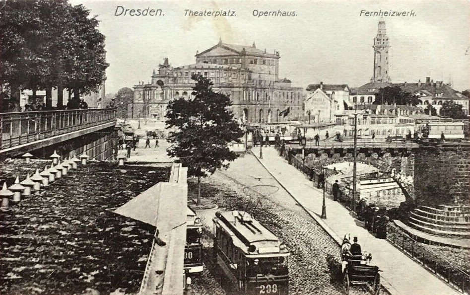Brühlsche Terrasse