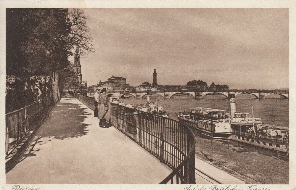Brühlsche Terrasse