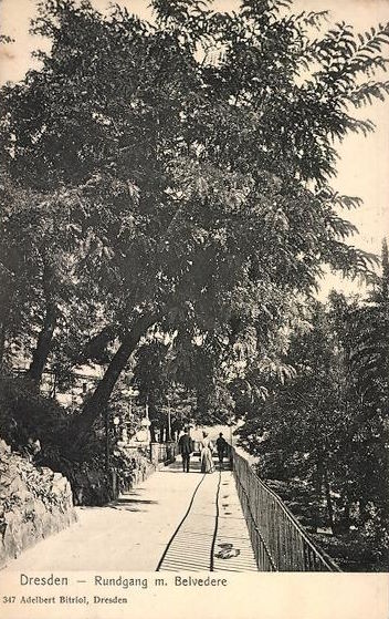 Brühlsche Terrasse