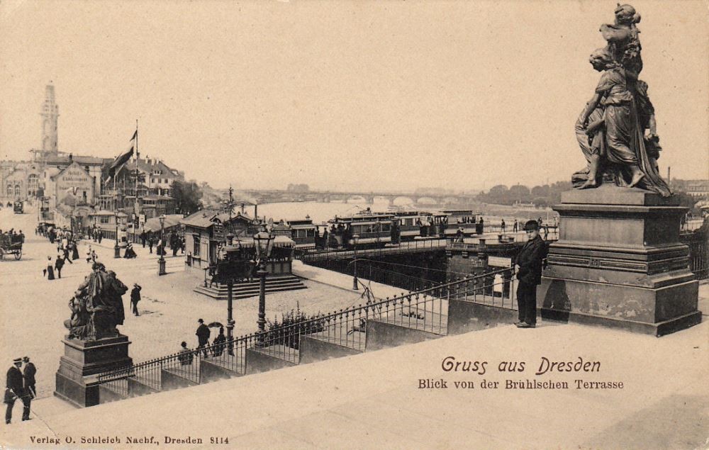 Brühlsche Terrasse