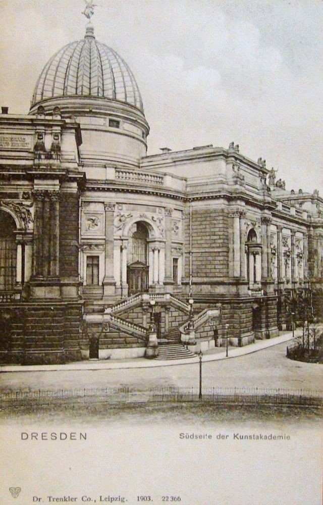 Brühlsche Terrasse 1