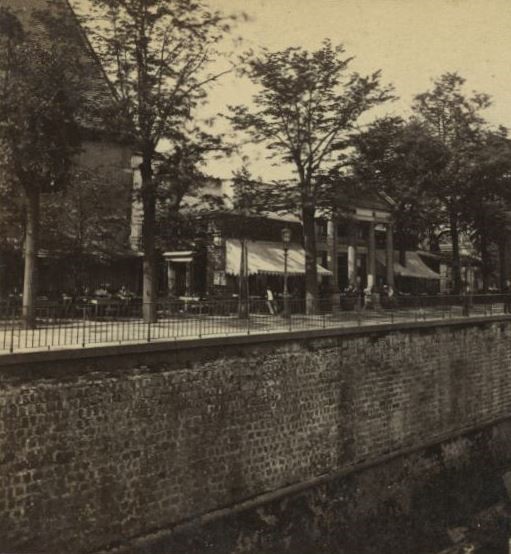 Brühlsche Terrasse