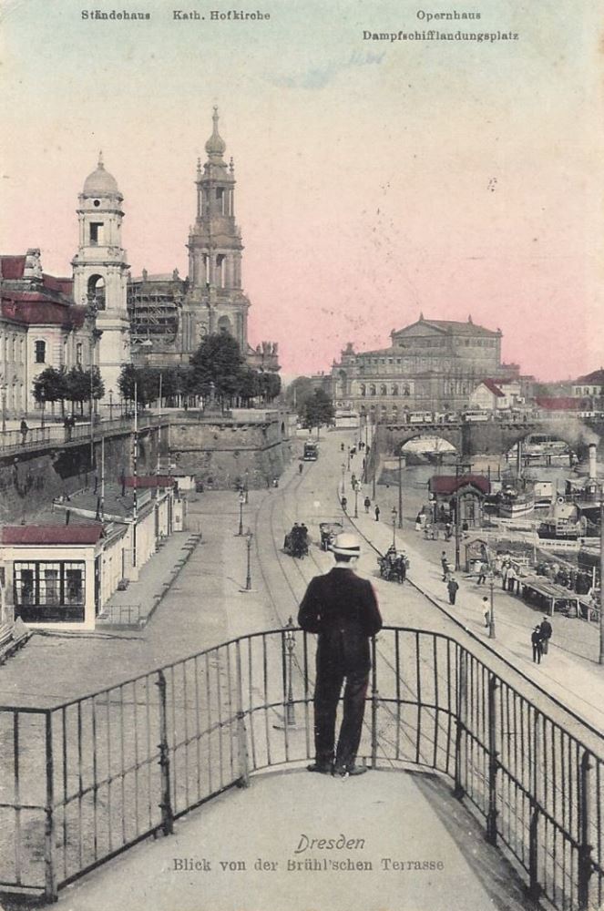 Brühlsche Terrasse