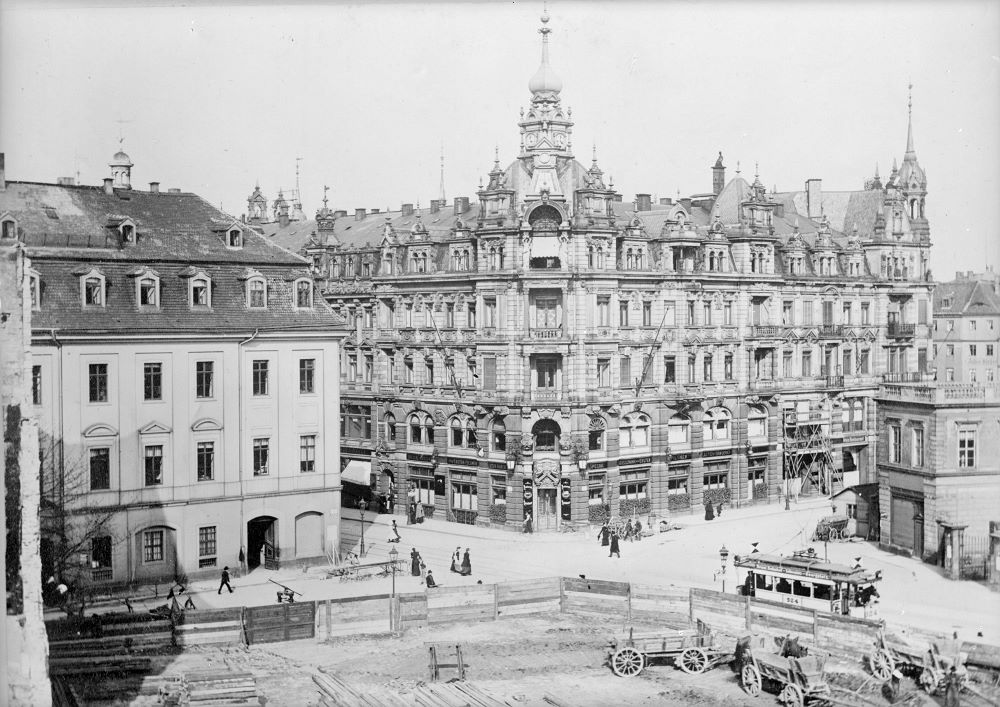 Gewandhausstraße 5