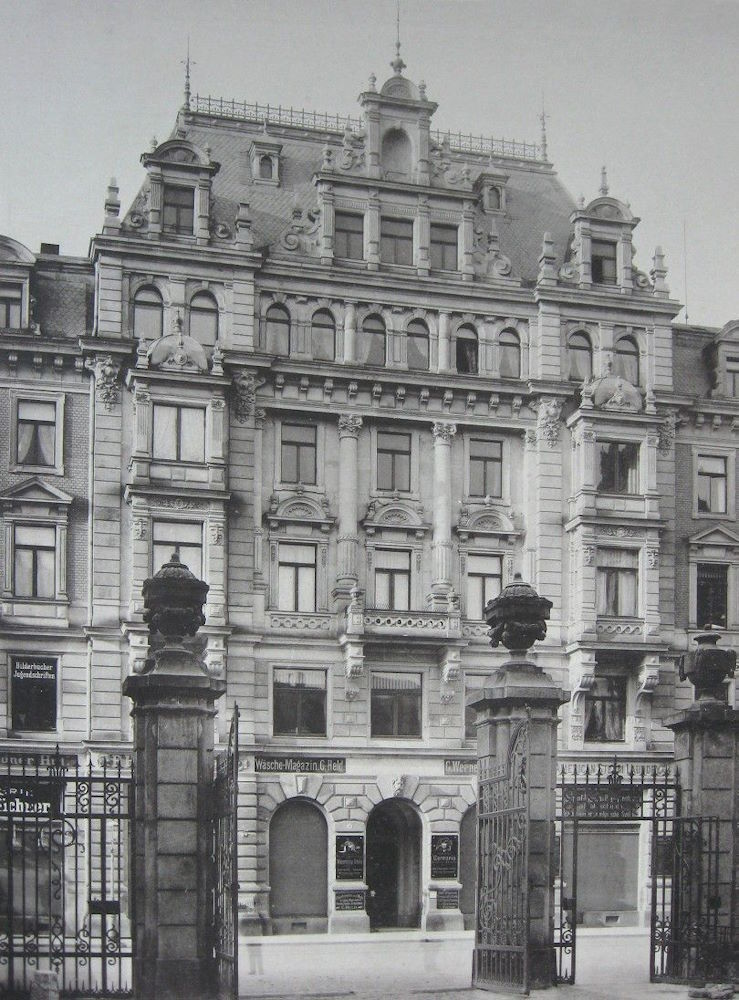 König Johann Straße 10