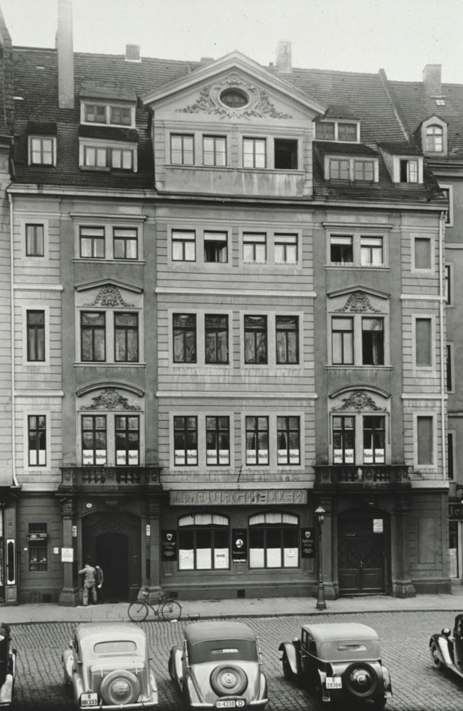 Neumarkt 15 (Jüdenhof 1)