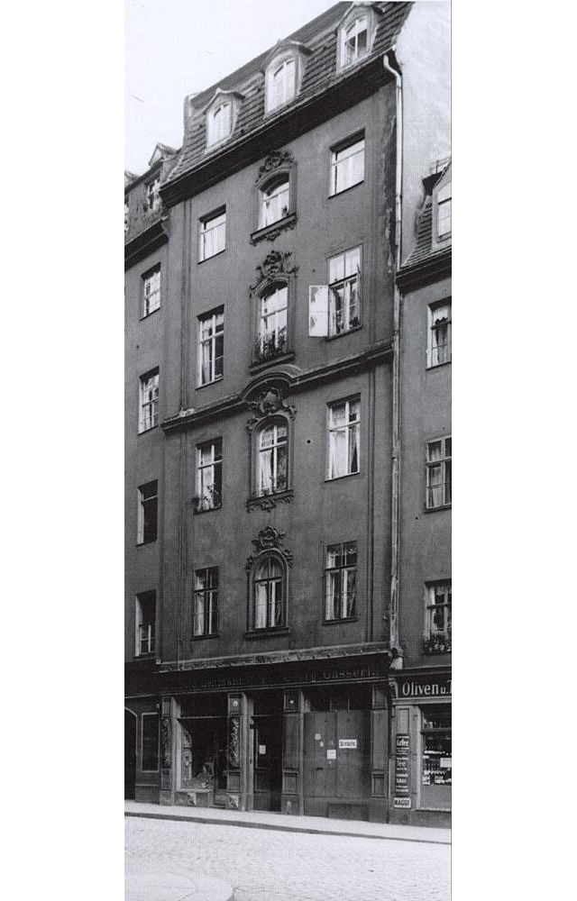 Rampische Straße 4 (-1886 Rampesche Straße 25, 1886-90 Rampische Straße 25)