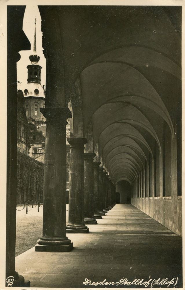 Residenzschloss - Langer Gang