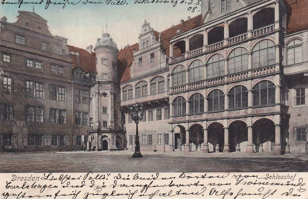 Residenzschloss -Großer Schlosshof