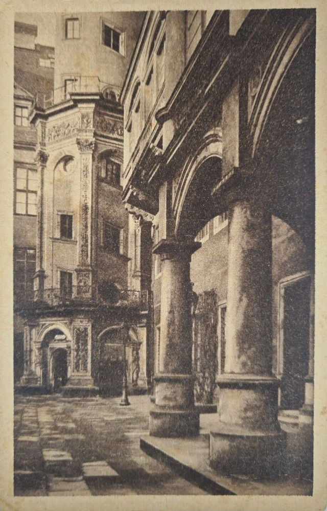 Residenzschloss -Großer Schlosshof