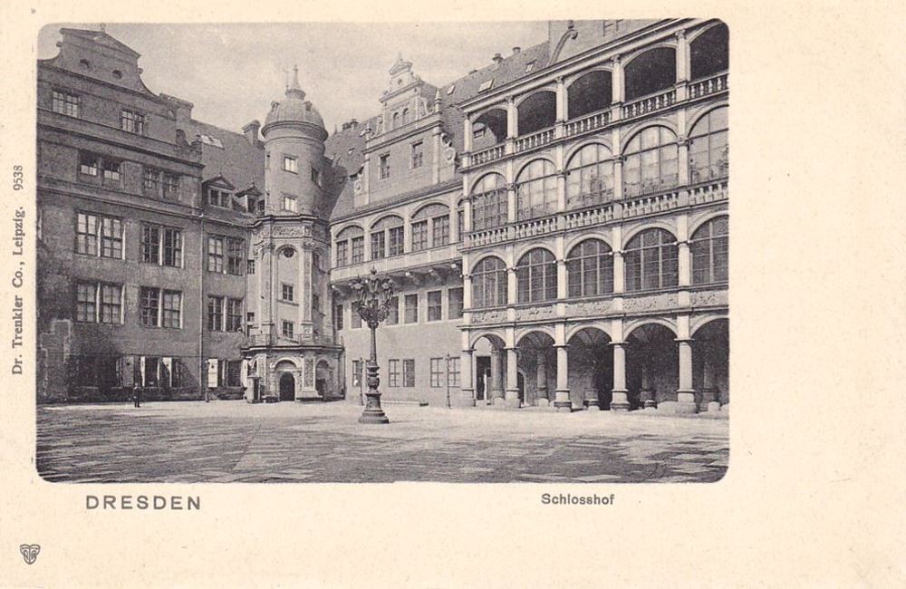 Residenzschloss -Großer Schlosshof