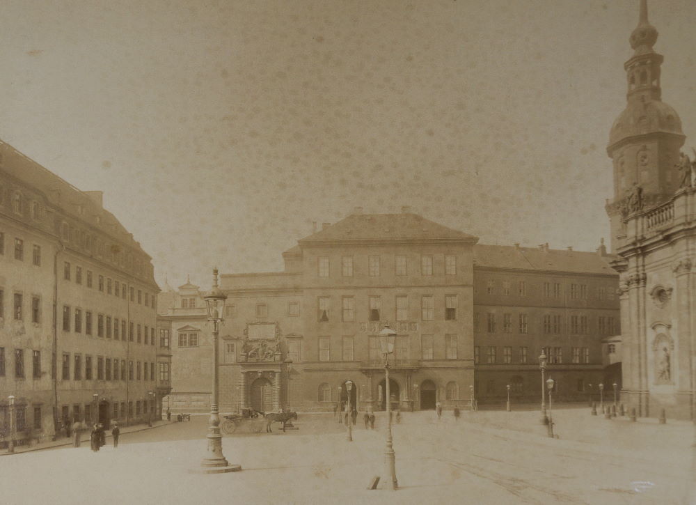 Residenzschloss - altes Georgentor