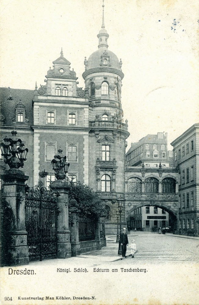 Residenzschloss - Eckturm am Taschenberg