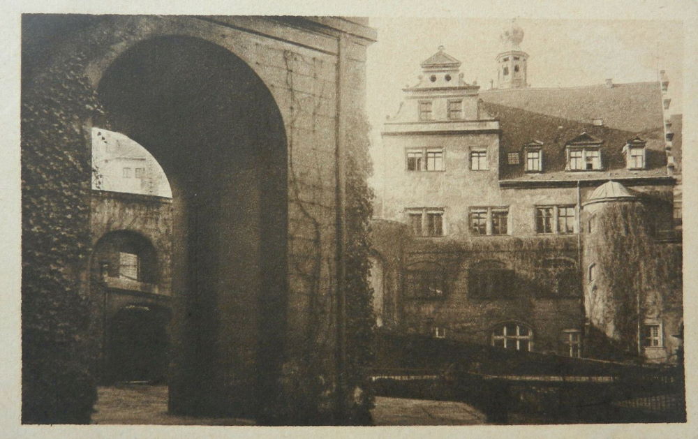 Residenzschloss - Pferdeschwemme