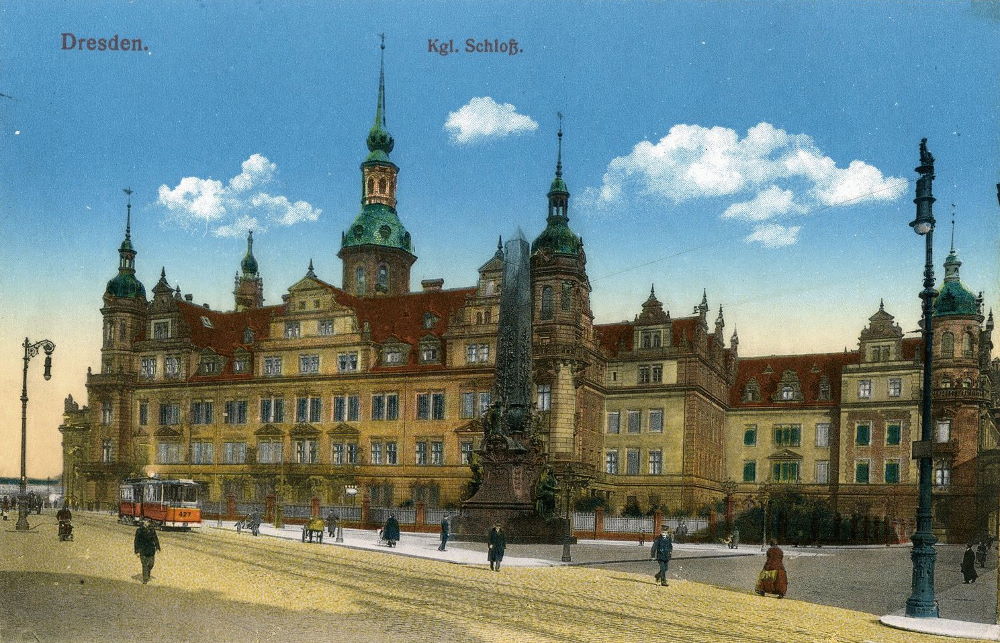Residenzschloss - Außenansichten 2