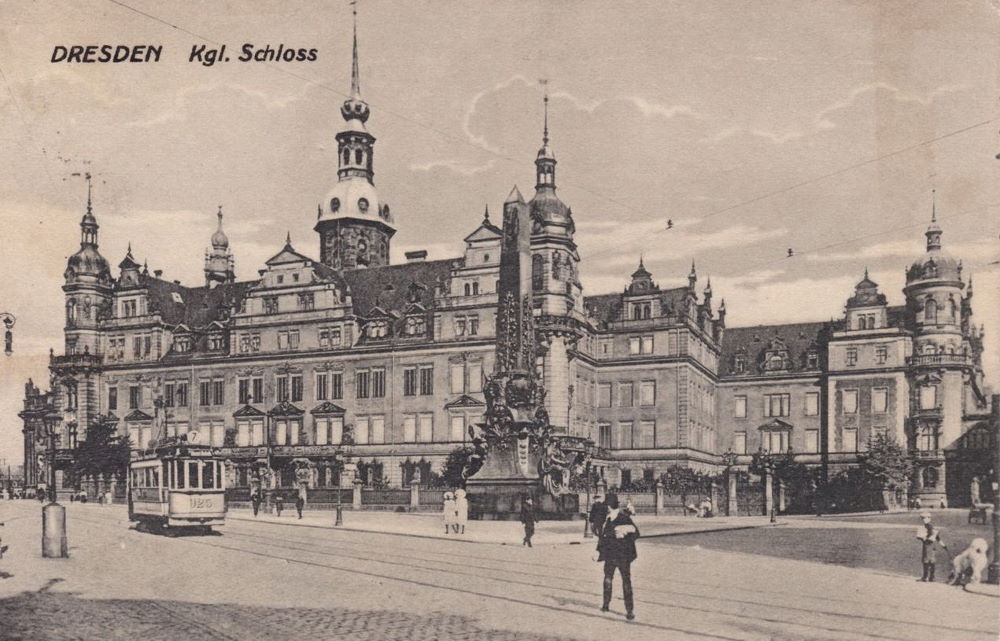 Residenzschloss - Außenansichten 2