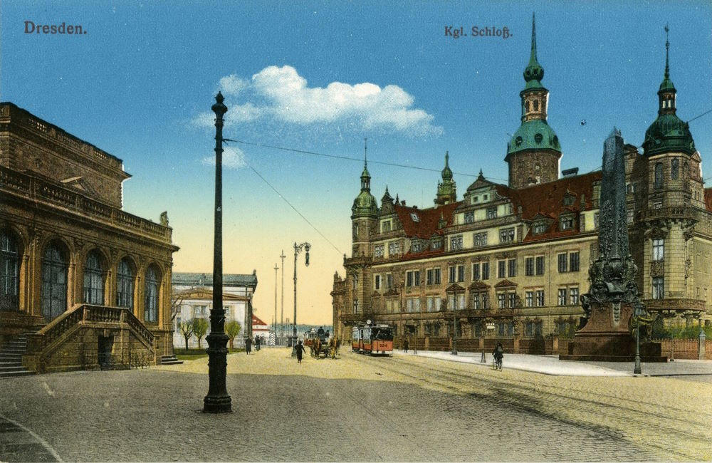Residenzschloss - Außenansichten 2