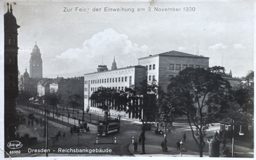 Petersburger Straße 2