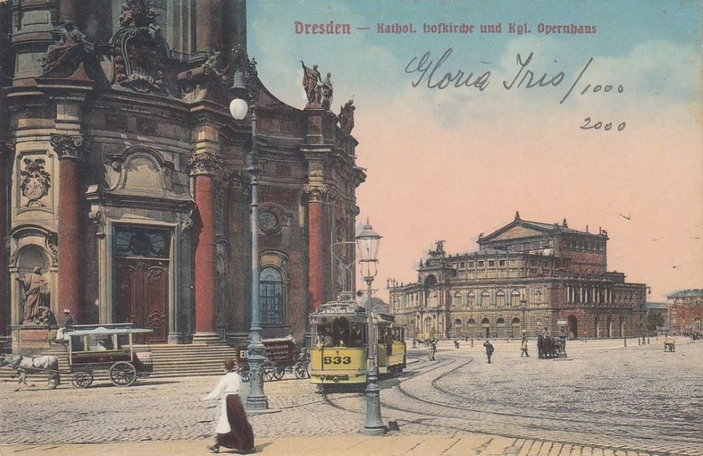 Schloßplatz