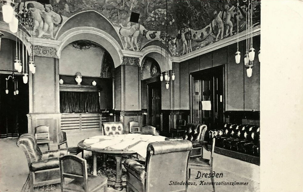Schloßplatz 1
