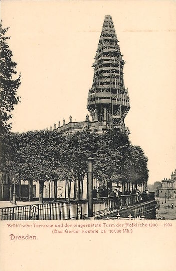 Schloßplatz