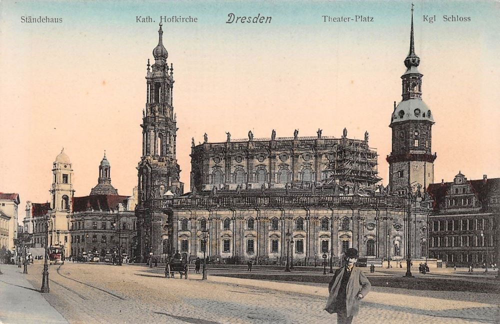Schloßplatz