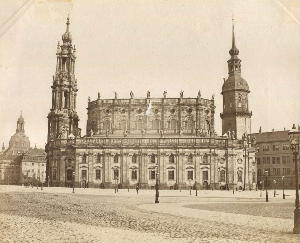 Schloßplatz