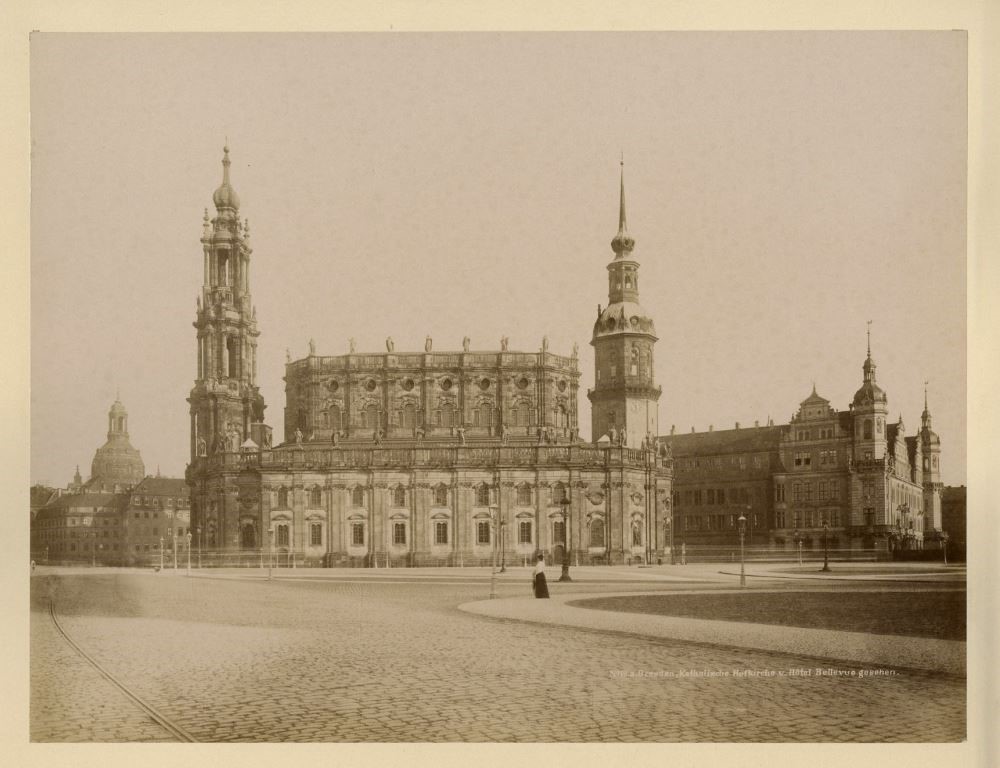 Schloßplatz