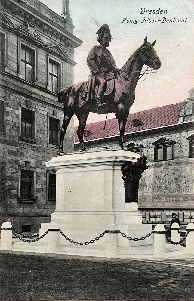 Schloßplatz