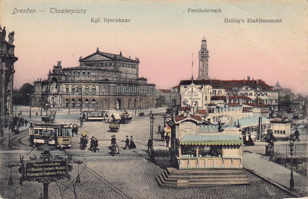 Schloßplatz