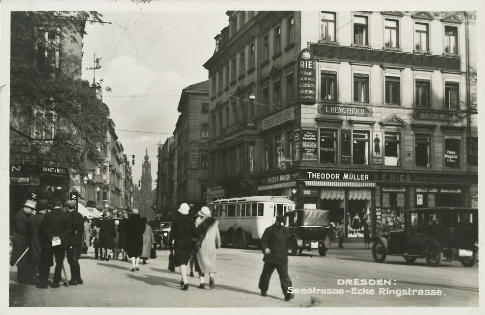 Seestraße 21 (Seegasse 10, -1887 Seestraße 10) / Ringstraße (Friedrichsring)