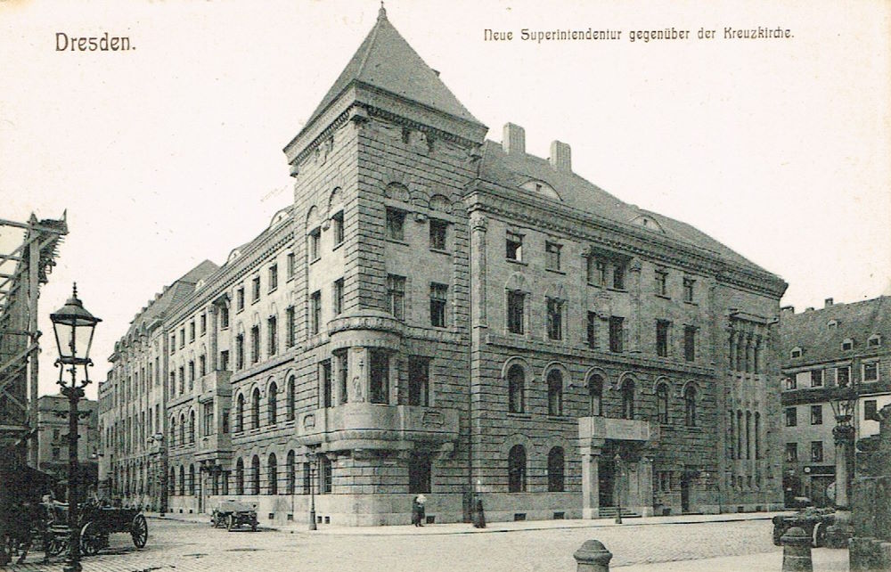 Schulgasse 2 / Pfarrgasse 1